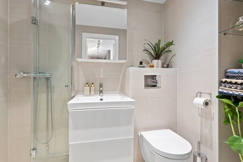 worth doing renovate bathroom